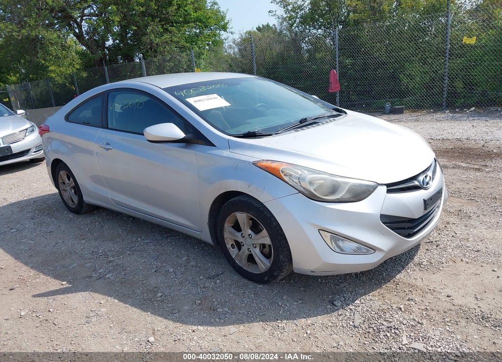 2013 HYUNDAI ELANTRA GS VIN: KMHDH6AE3DU000947