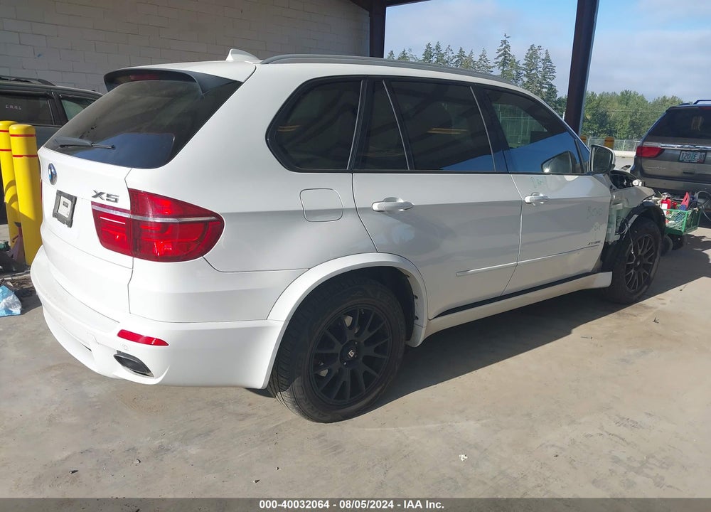 2012 BMW X5 XDRIVE35I/XDRIVE35I PREMIUM/XDRIVE35I SPORT ACTIVITY VIN: 5UXZV4C50CL760146