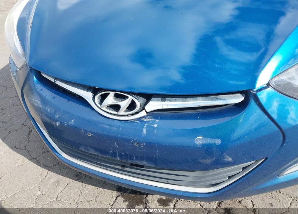 2014 HYUNDAI ELANTRA VIN: KMHDH4AE4EU122044
