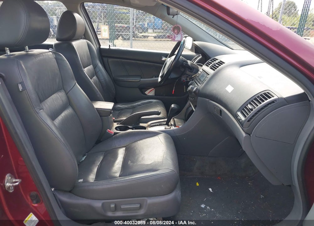 2004 HONDA ACCORD 3.0 EX VIN: 1HGCM66524A025510