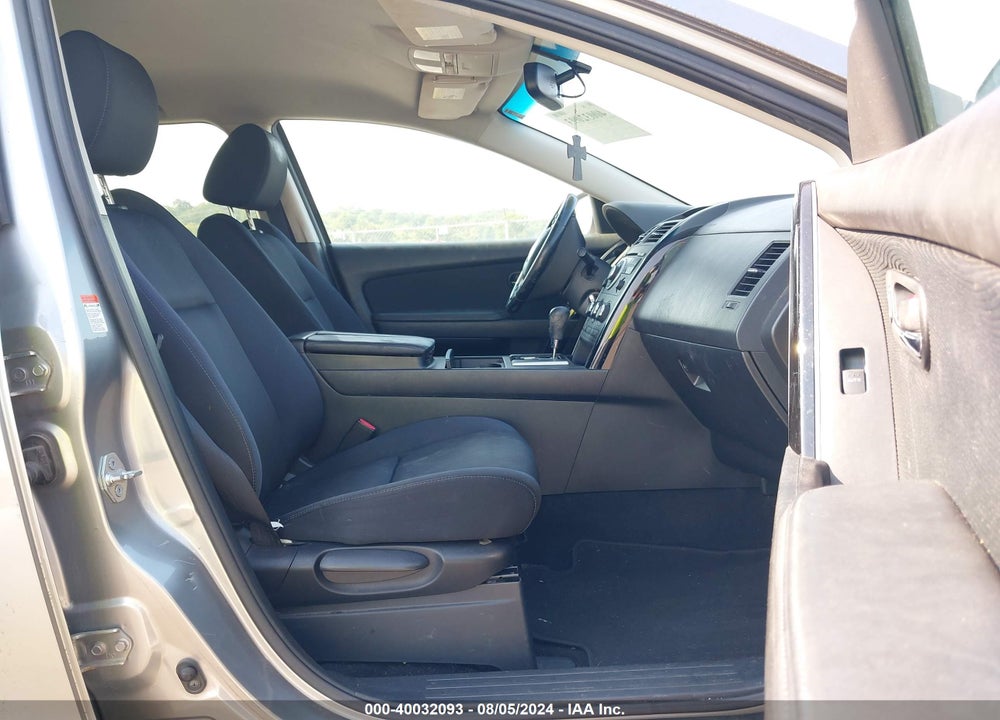 2010 MAZDA CX-9 SPORT VIN: JM3TB2MA9A0207596