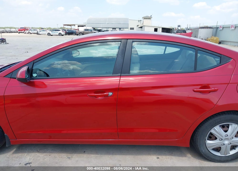 2017 HYUNDAI ELANTRA SE VIN: 5NPD74LF9HH205576
