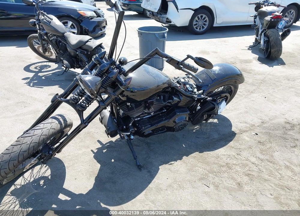 2001 HARLEY-DAVIDSON FXSTD VIN: 1HD1BSY3X1Y031234