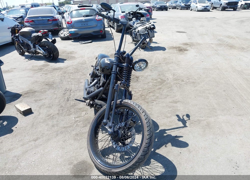 2001 HARLEY-DAVIDSON FXSTD VIN: 1HD1BSY3X1Y031234