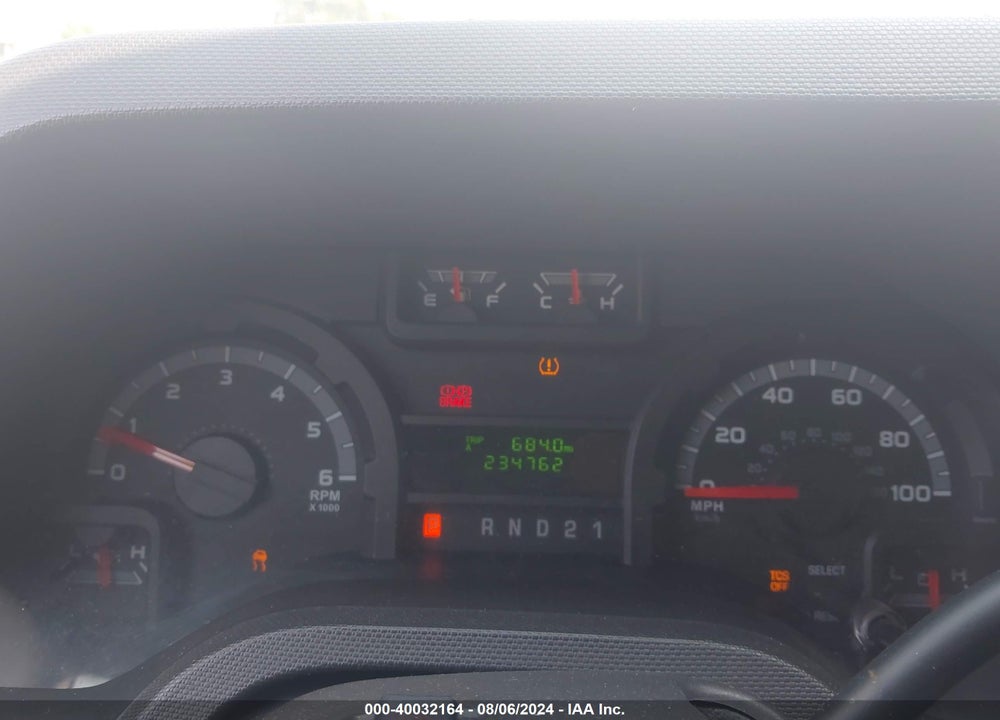 2011 FORD E-150 COMMERCIAL VIN: 1FTNE1EW9BDB06680