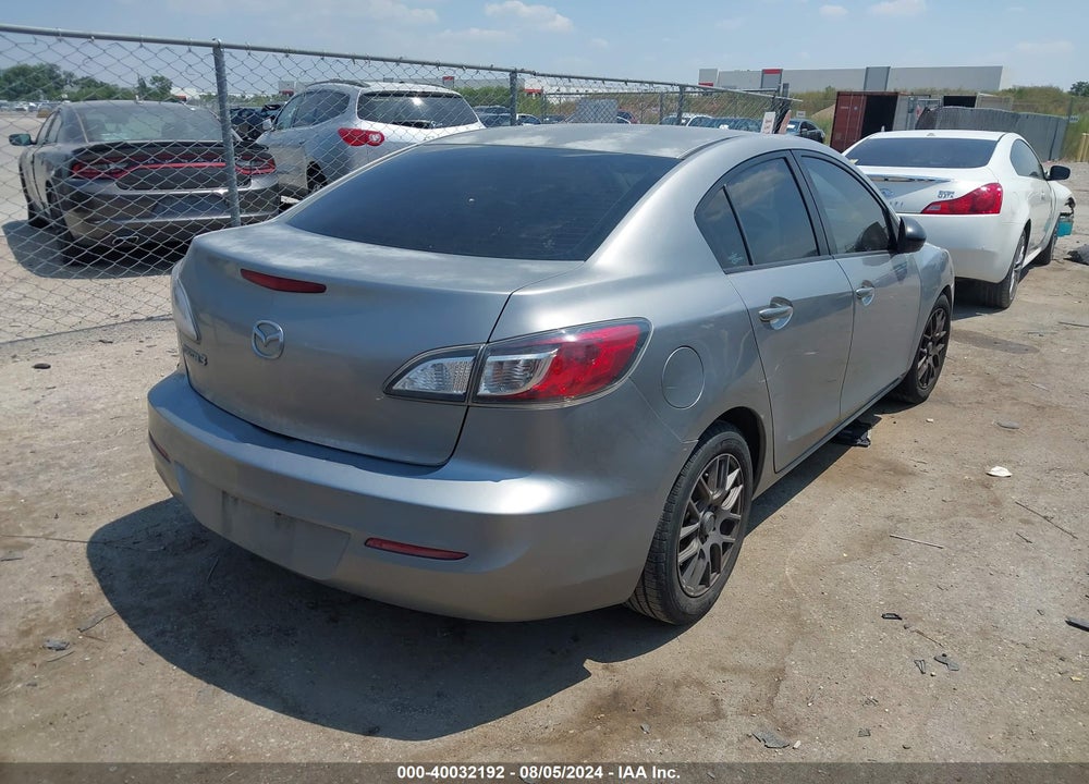 2012 MAZDA 3 I SPORT VIN: JM1BL1UF5C1526496