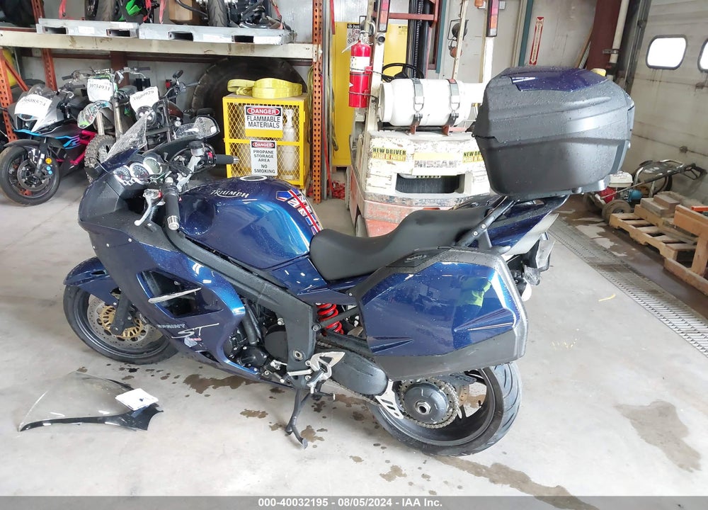 2008 TRIUMPH MOTORCYCLE SPRINT ST VIN: SMT600PK68J361709