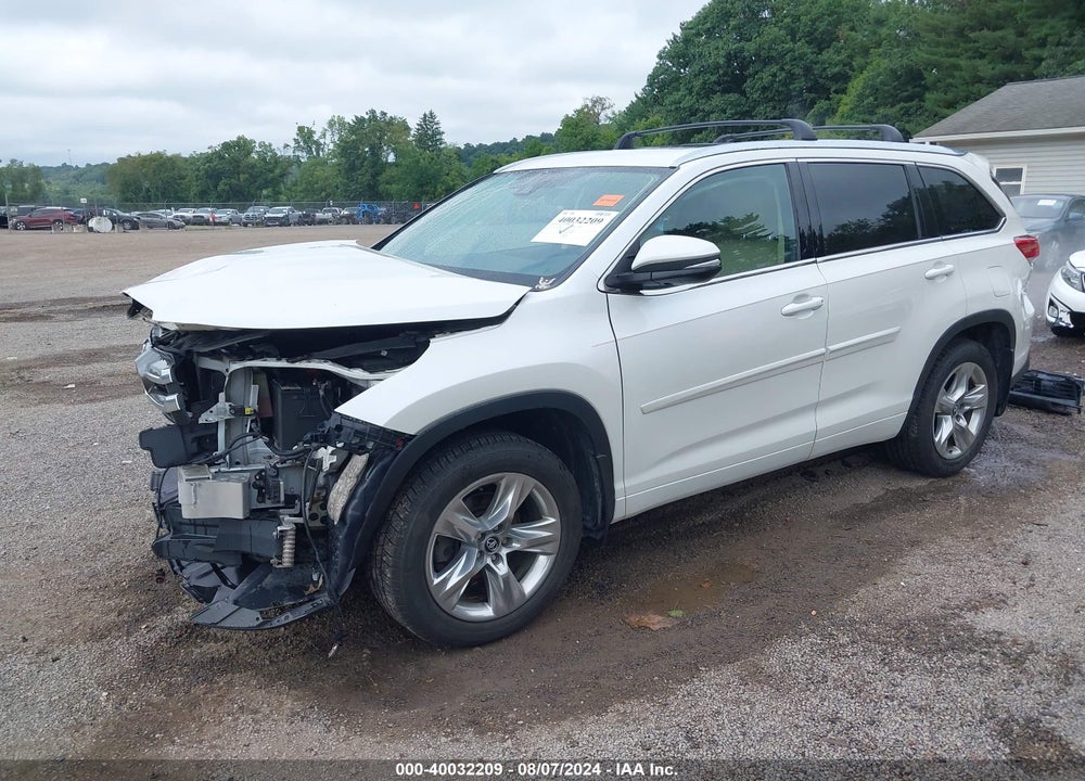 2017 TOYOTA HIGHLANDER LIMITED VIN: 5TDDZRFH5HS366098