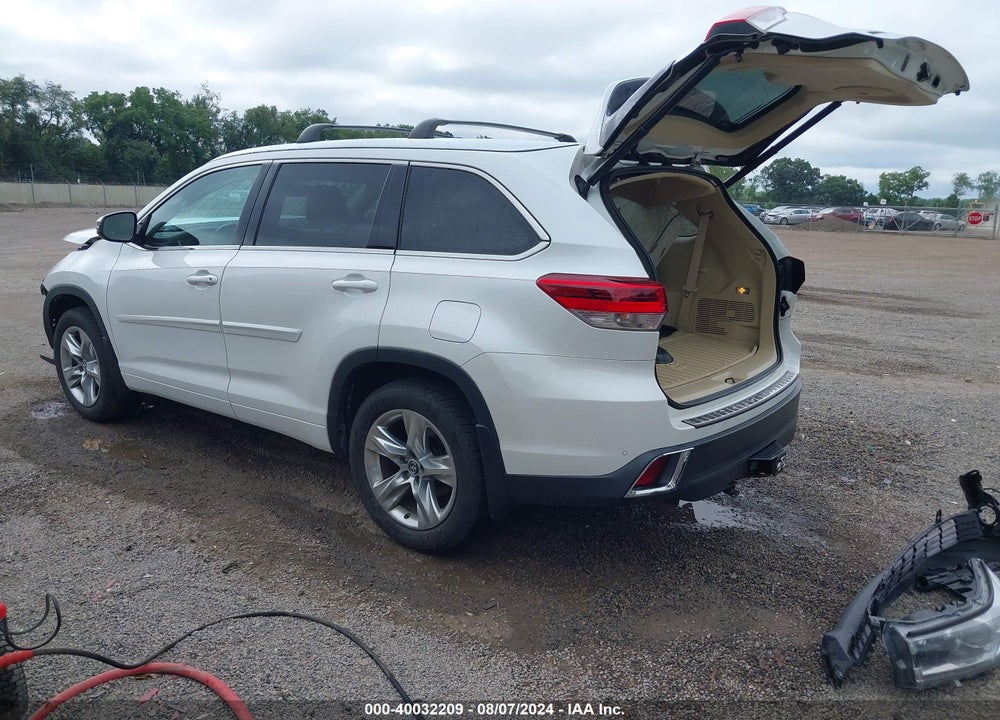 2017 TOYOTA HIGHLANDER LIMITED VIN: 5TDDZRFH5HS366098