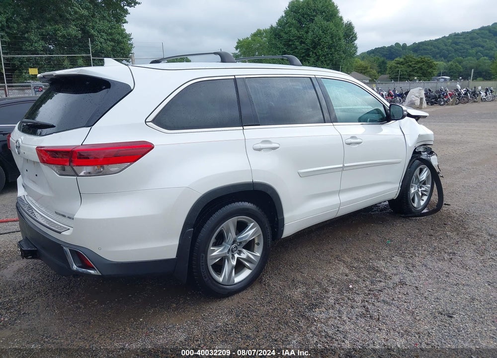 2017 TOYOTA HIGHLANDER LIMITED VIN: 5TDDZRFH5HS366098