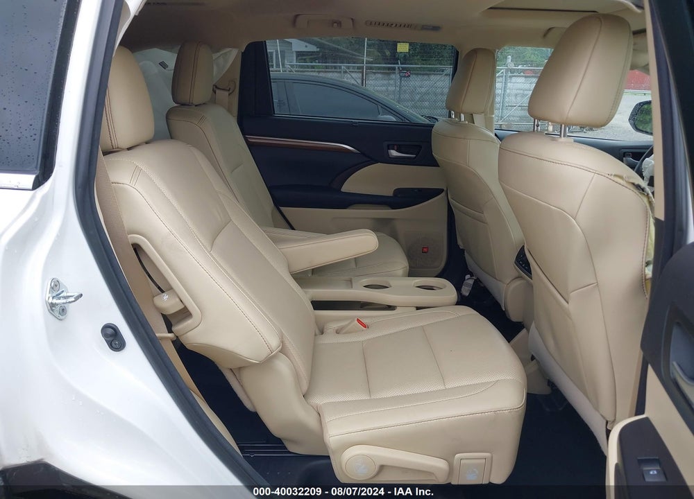 2017 TOYOTA HIGHLANDER LIMITED VIN: 5TDDZRFH5HS366098
