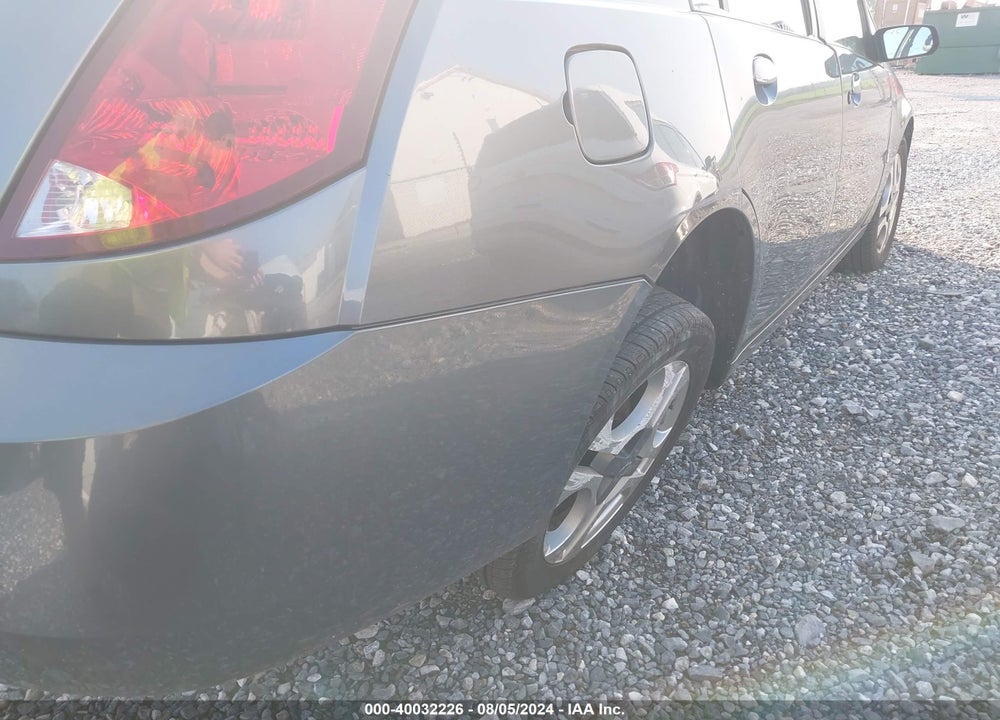 2004 SATURN ION 3 VIN: 1G8AL52F64Z146022