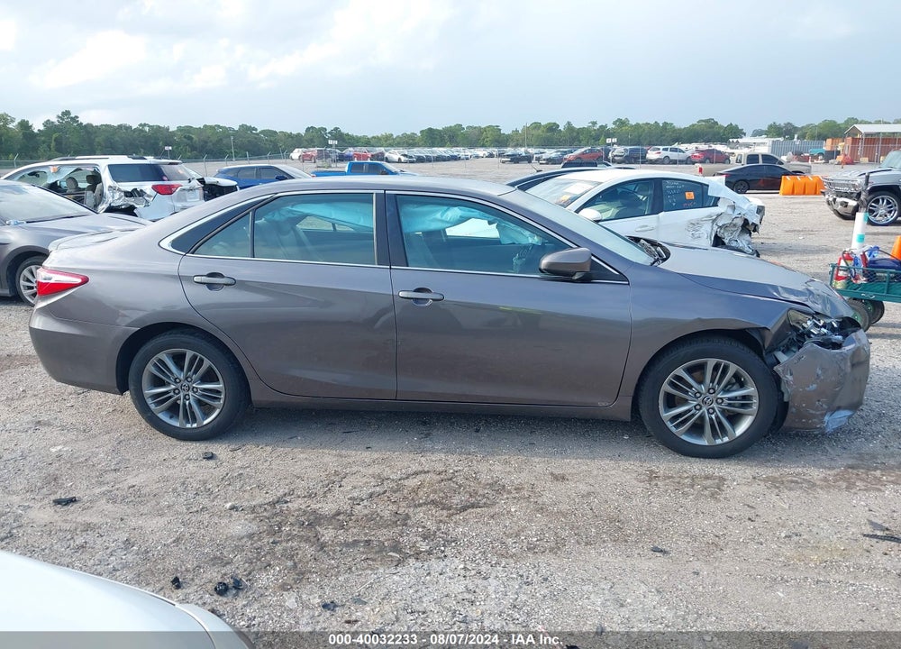 2015 TOYOTA CAMRY SE VIN: 4T1BF1FK9FU038104