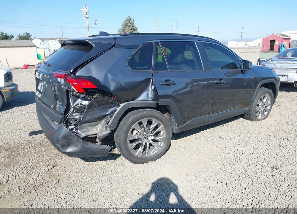 2021 TOYOTA RAV4 XLE PREMIUM VIN: 2T3A1RFV8MC189475