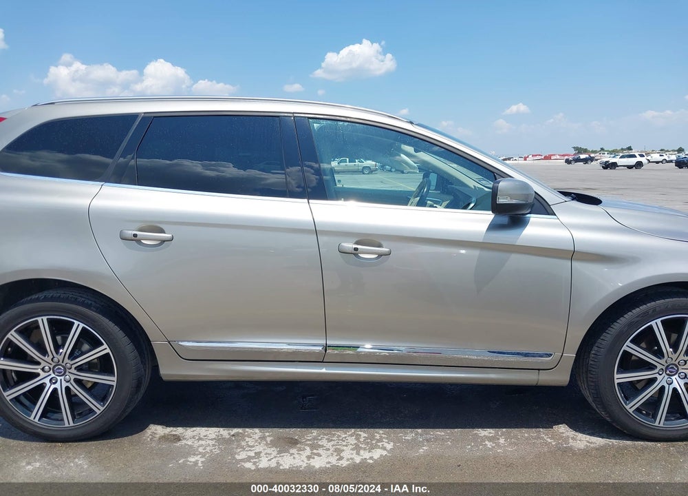2016 VOLVO XC60 T5 DRIVE-E PREMIER VIN: YV440MDK7G2822651