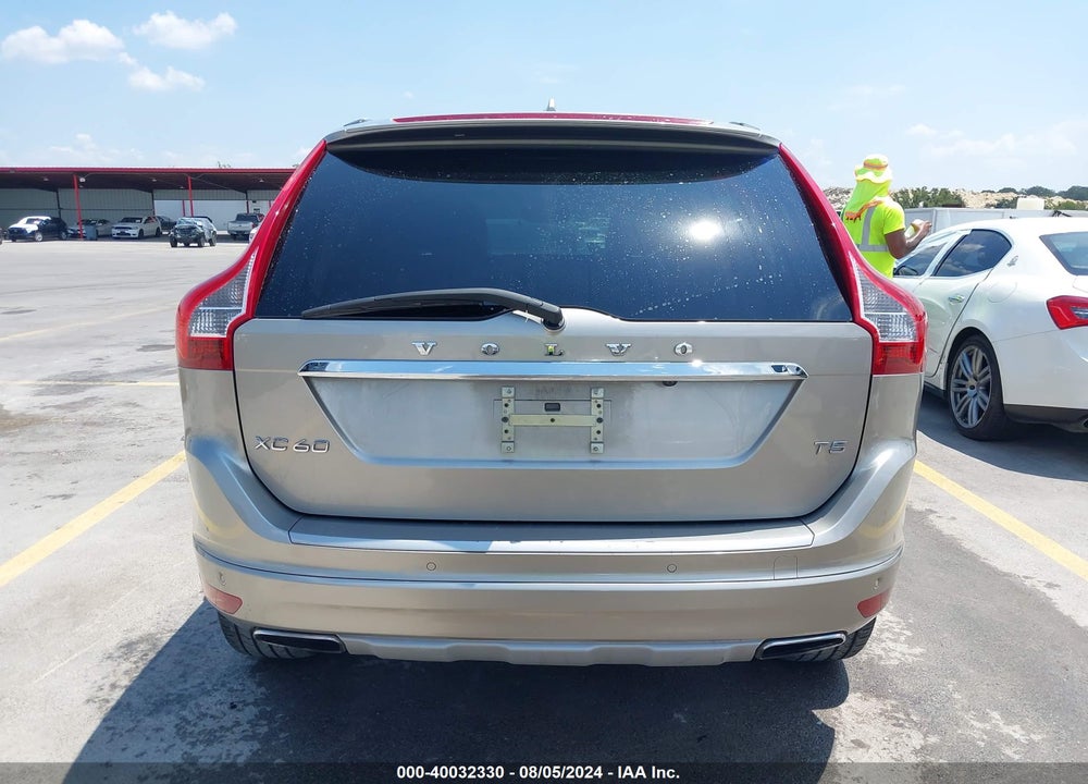 2016 VOLVO XC60 T5 DRIVE-E PREMIER VIN: YV440MDK7G2822651