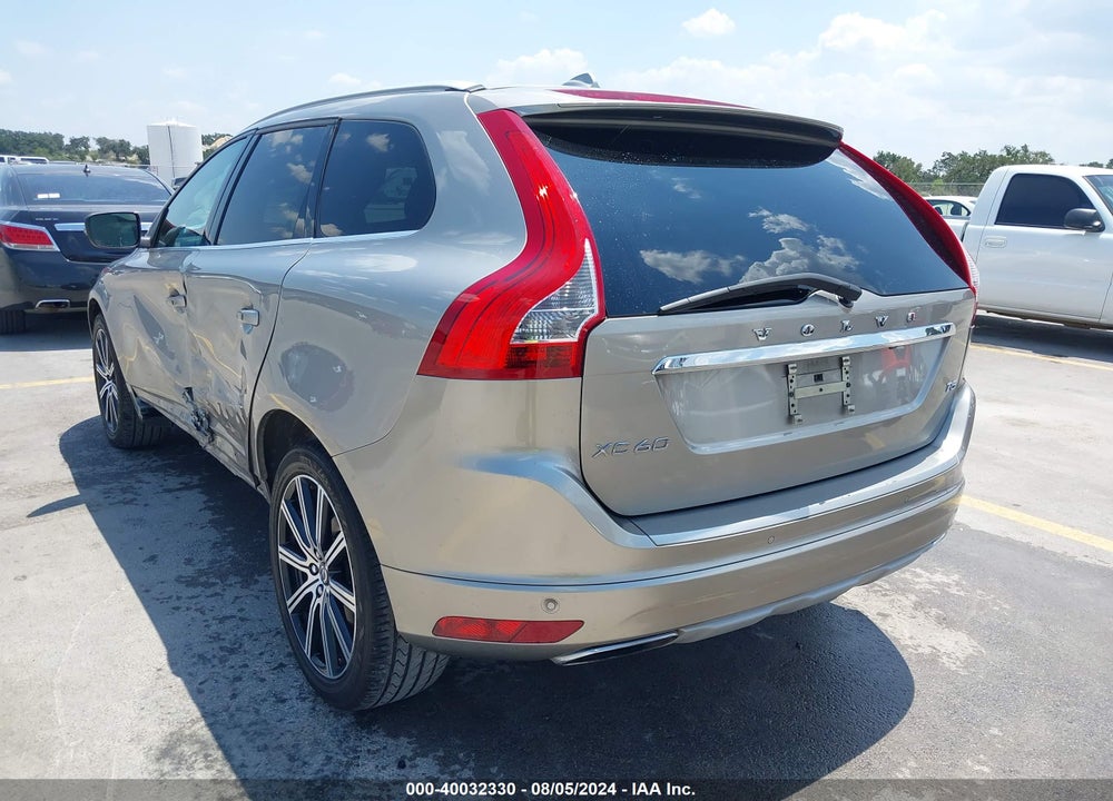 2016 VOLVO XC60 T5 DRIVE-E PREMIER VIN: YV440MDK7G2822651