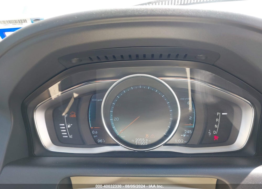2016 VOLVO XC60 T5 DRIVE-E PREMIER VIN: YV440MDK7G2822651