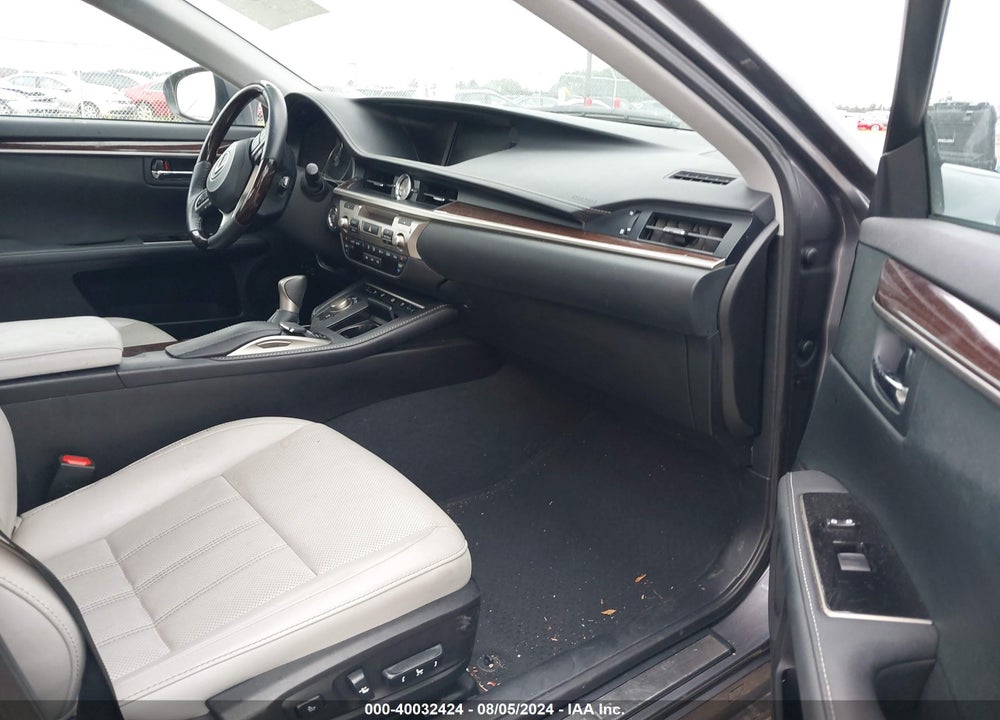 2017 LEXUS ES 350 VIN: 58ABK1GG7HU061558