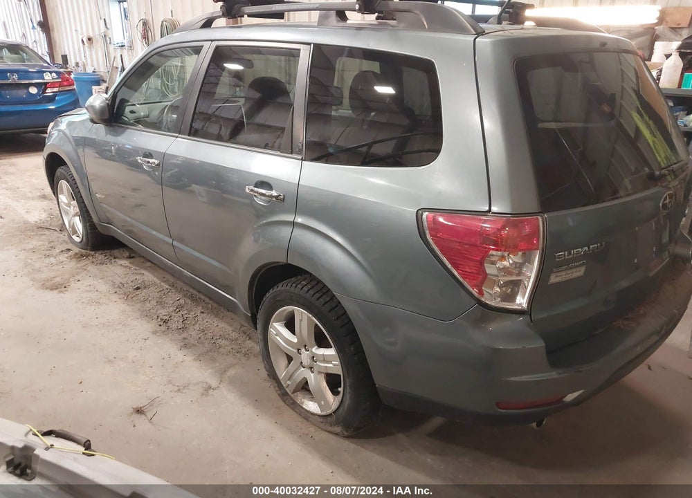 2010 SUBARU FORESTER 2.5X PREMIUM VIN: JF2SH6CC5AH726628
