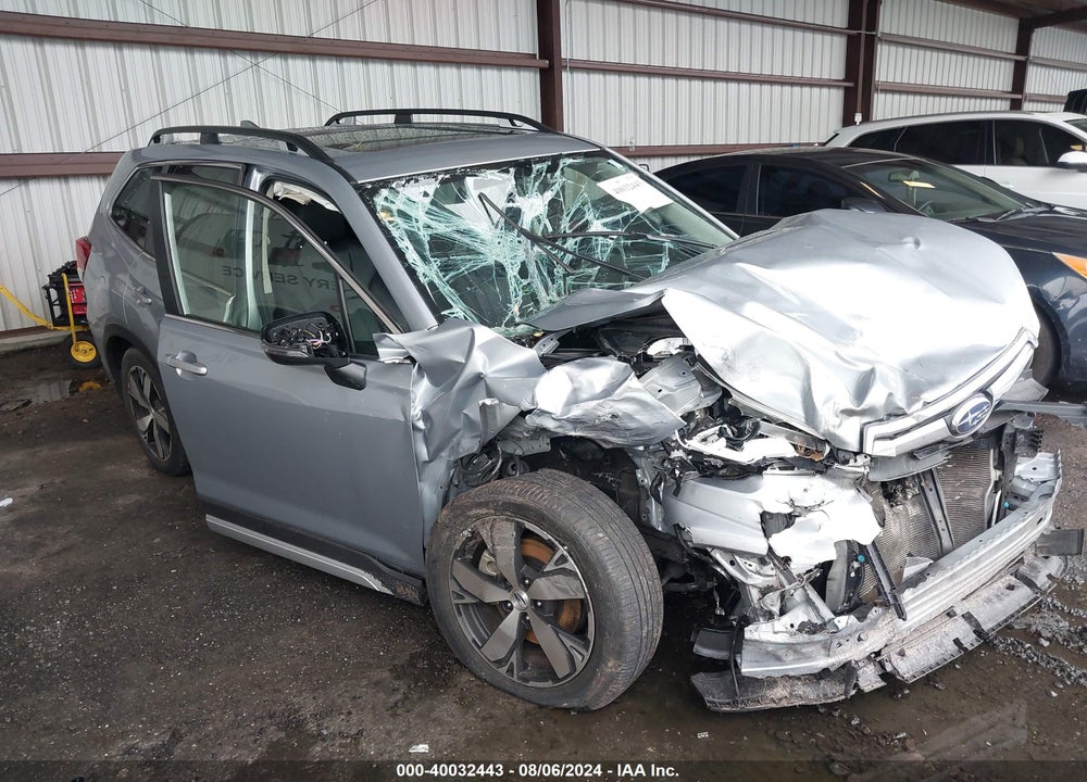 2020 SUBARU FORESTER TOURING VIN: JF2SKAXCXLH484193
