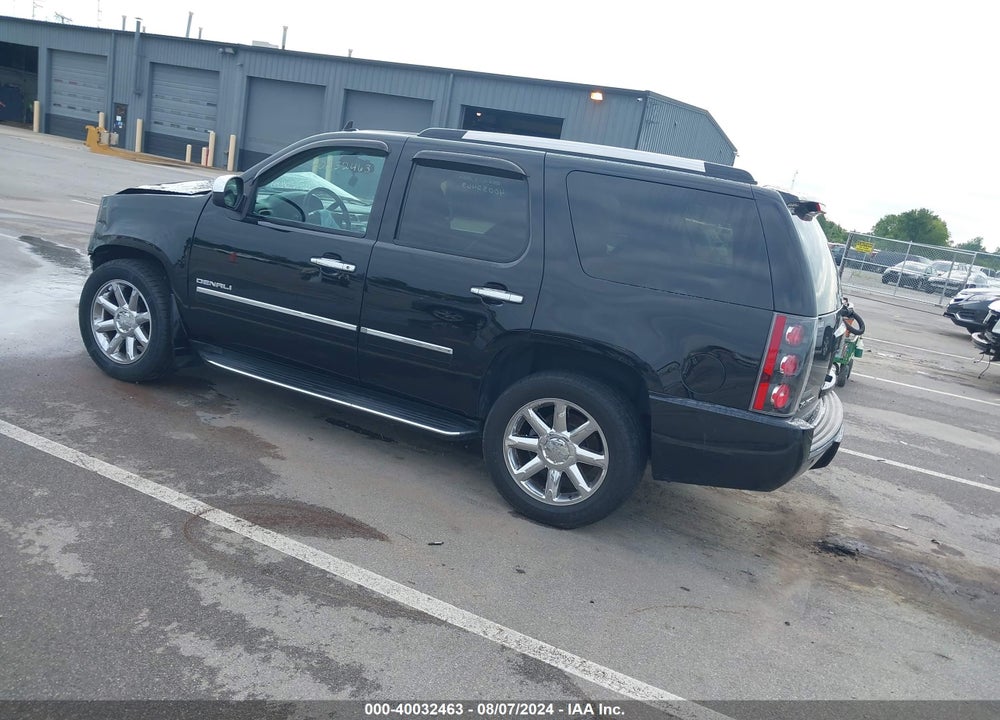 2012 GMC YUKON DENALI VIN: 1GKS2EEF6CR301437