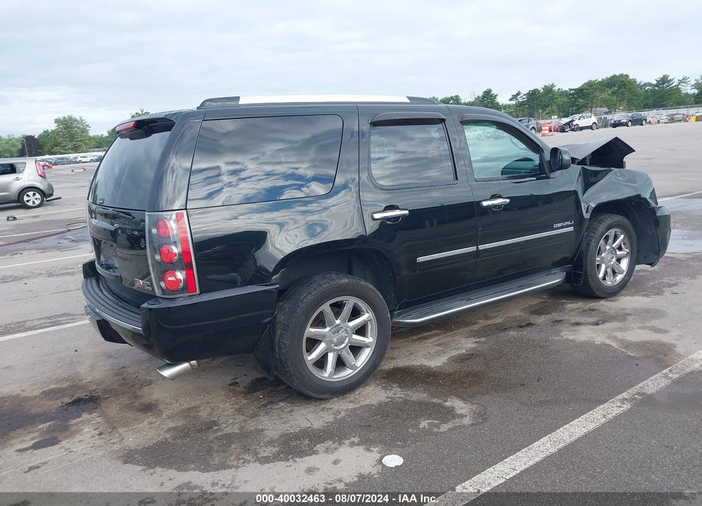 2012 GMC YUKON DENALI VIN: 1GKS2EEF6CR301437
