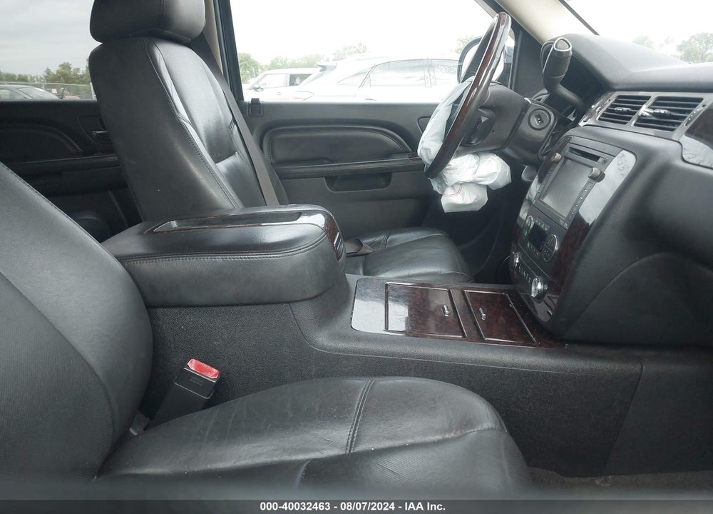 2012 GMC YUKON DENALI VIN: 1GKS2EEF6CR301437