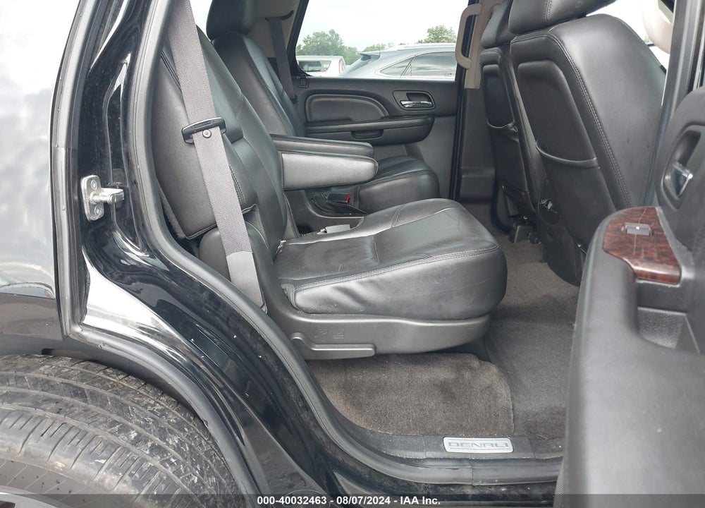 2012 GMC YUKON DENALI VIN: 1GKS2EEF6CR301437