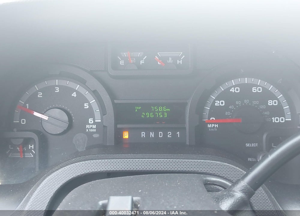 2011 FORD E-150 COMMERCIAL VIN: 1FTNE1EW0BDB06678