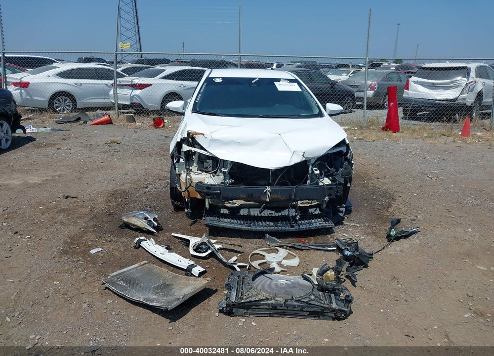 2017 TOYOTA COROLLA VIN: 5YFBURHE2HP669907