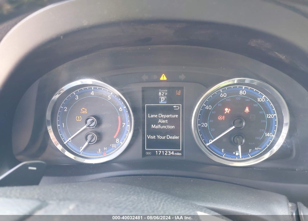 2017 TOYOTA COROLLA VIN: 5YFBURHE2HP669907