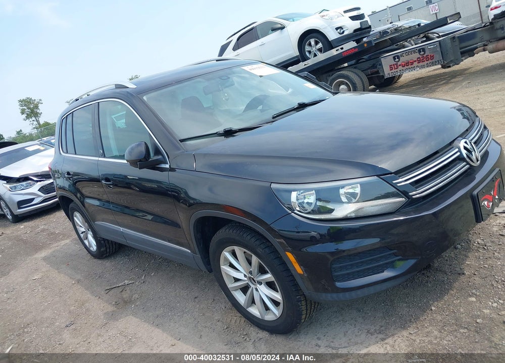 2017 VOLKSWAGEN TIGUAN 2.0T WOLFSBURG EDITION VIN: WVGSV7AX2HK018736