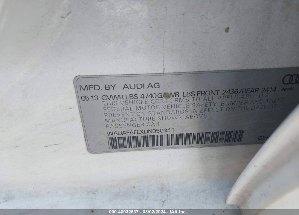 2013 AUDI A4 2.0T PREMIUM VIN: WAUAFAFLXDN050341