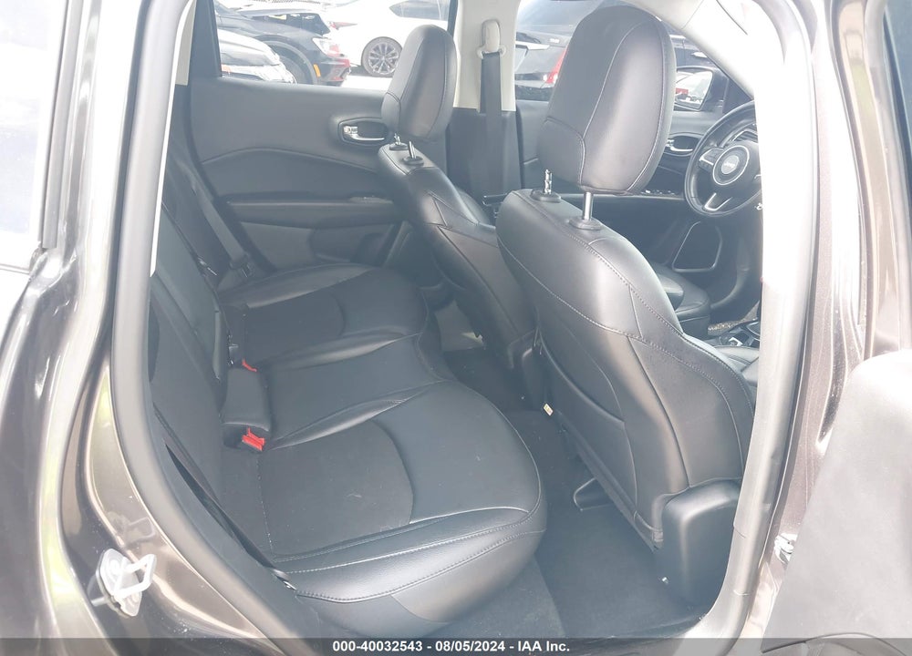 2019 JEEP COMPASS VIN: 3C4NJCBB1KT677373
