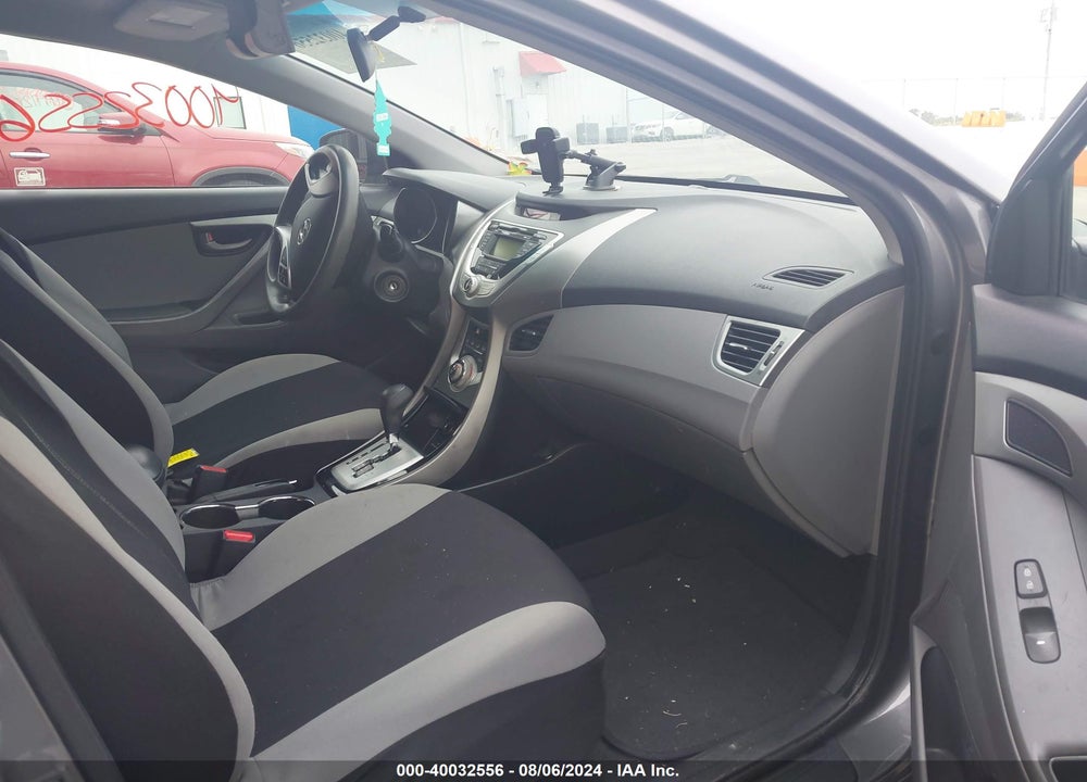 2012 HYUNDAI ELANTRA GLS VIN: 5NPDH4AE6CH078057