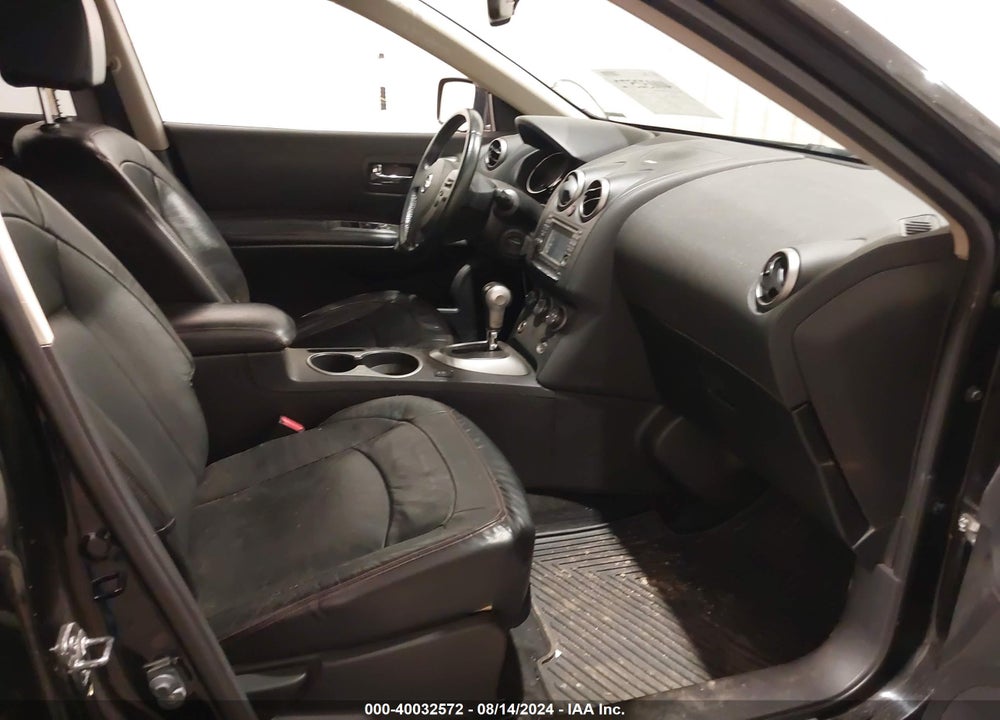 2013 NISSAN ROGUE SV W/SL PKG VIN: JN8AS5MV5DW629858