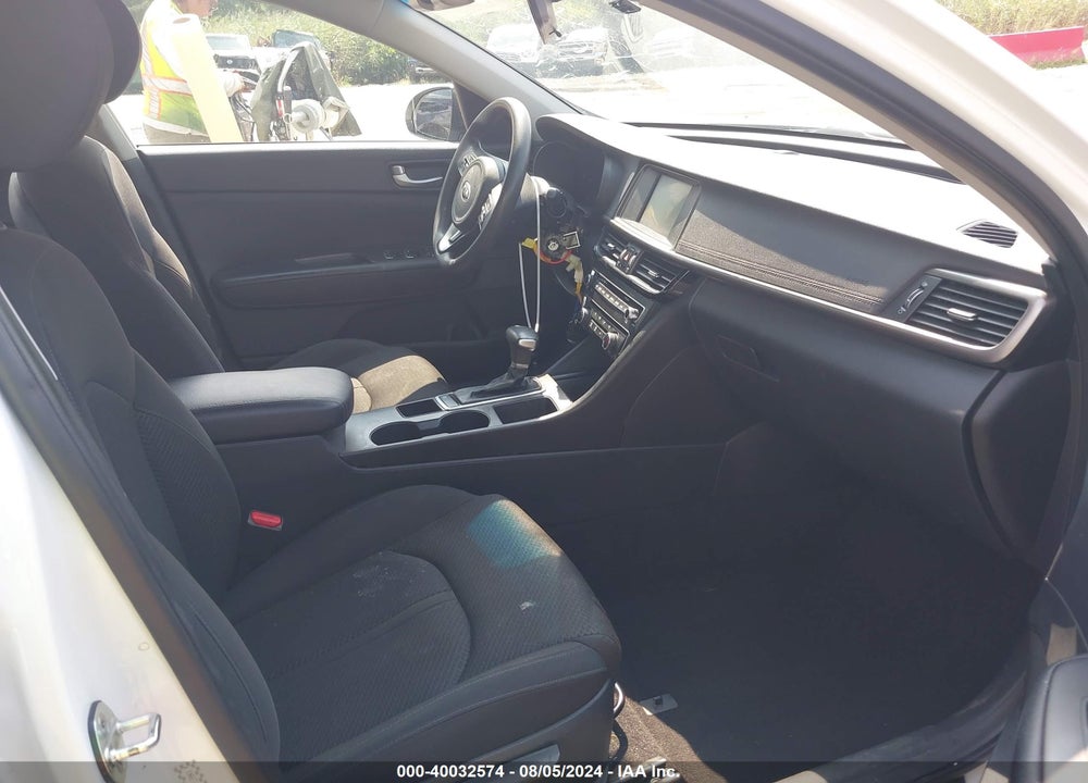 2018 KIA OPTIMA LX VIN: KNAGT4L33J5216767