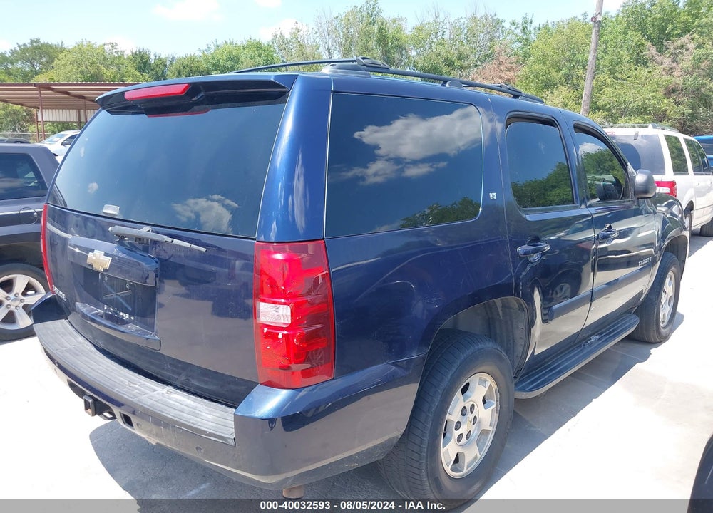 2007 CHEVROLET TAHOE LT VIN: 1GNFC13J27R402062
