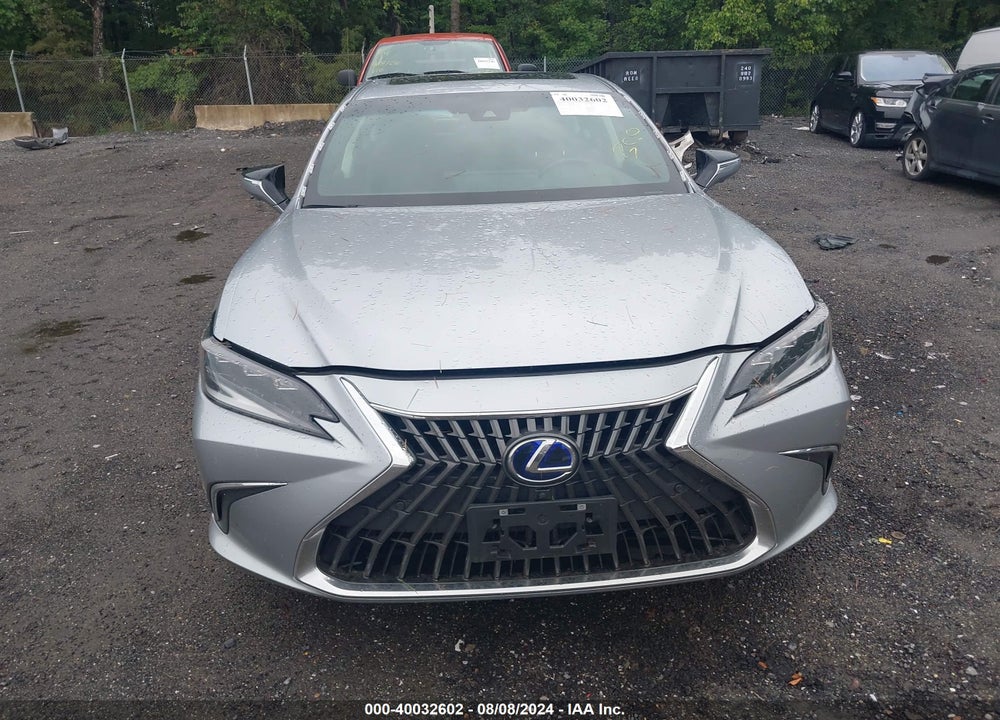2022 LEXUS ES 300H ULTRA LUXURY VIN: 58AFA1C10NU022201