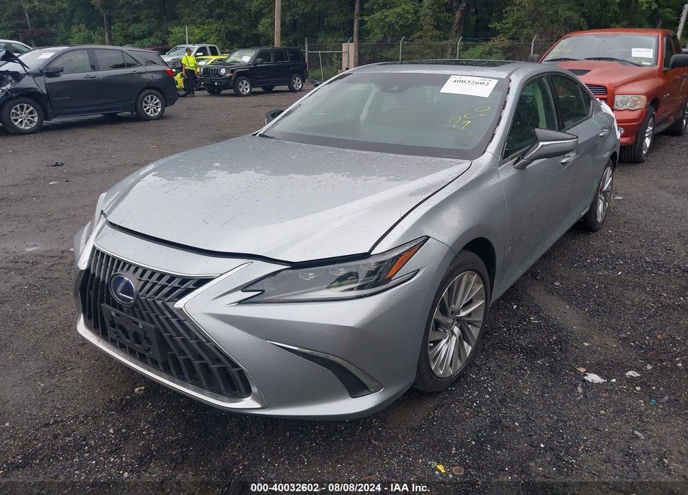 2022 LEXUS ES 300H ULTRA LUXURY VIN: 58AFA1C10NU022201