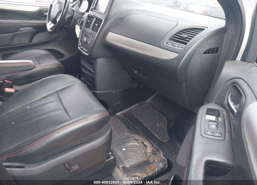 2019 DODGE GRAND CARAVAN GT VIN: 2C4RDGEG0KR688908