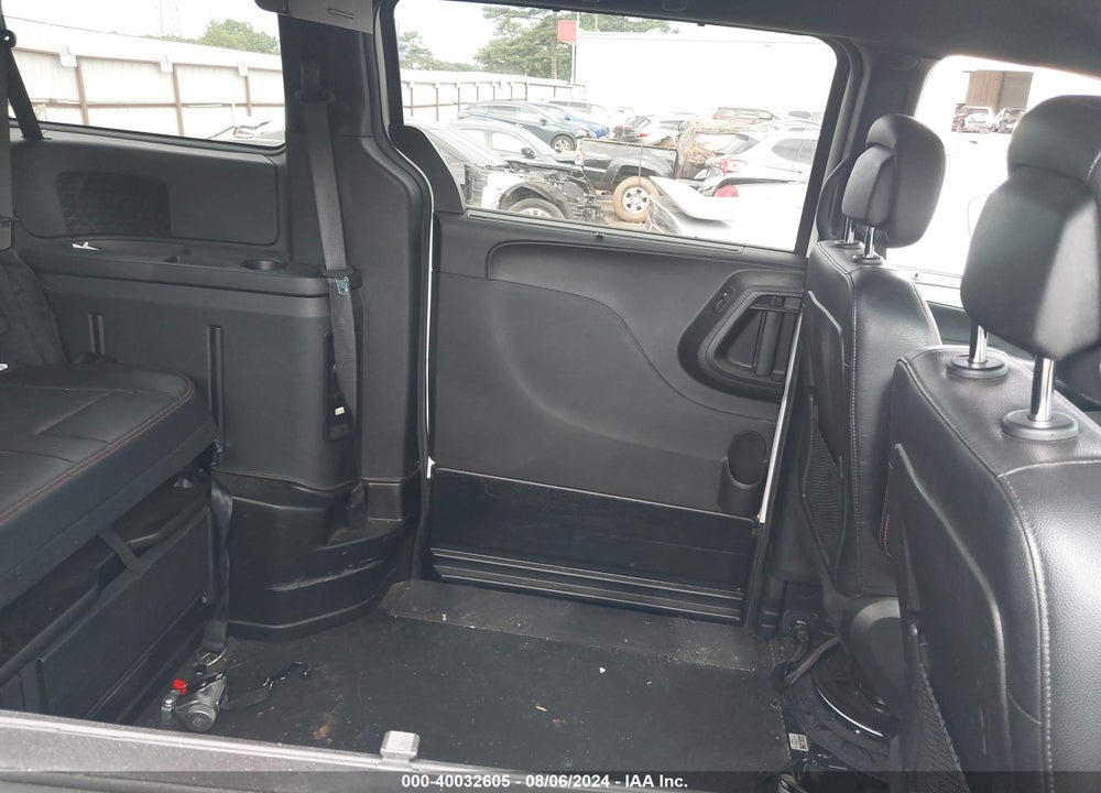 2019 DODGE GRAND CARAVAN GT VIN: 2C4RDGEG0KR688908