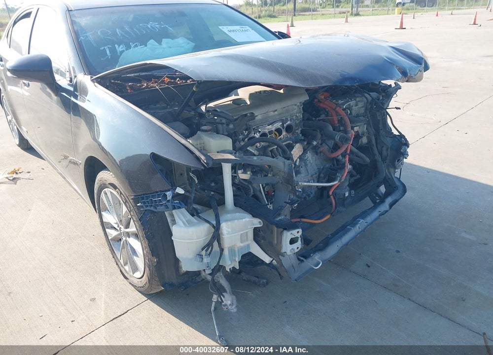 2015 LEXUS ES 300H VIN: JTHBW1GG6F2079640