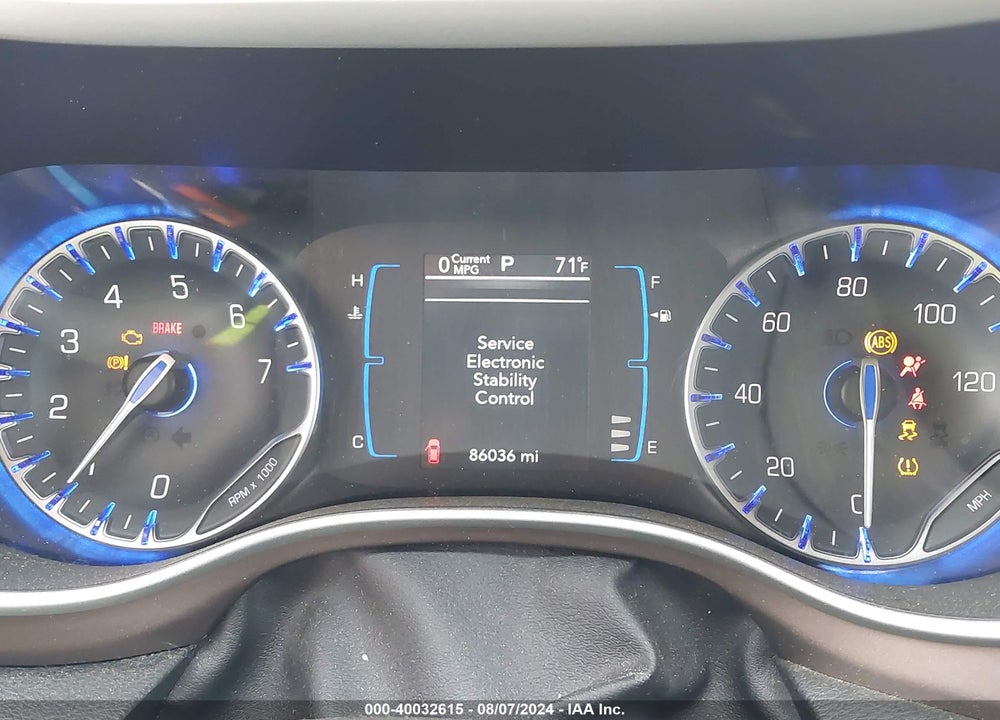 2017 CHRYSLER PACIFICA TOURING L VIN: 2C4RC1BG7HR795211