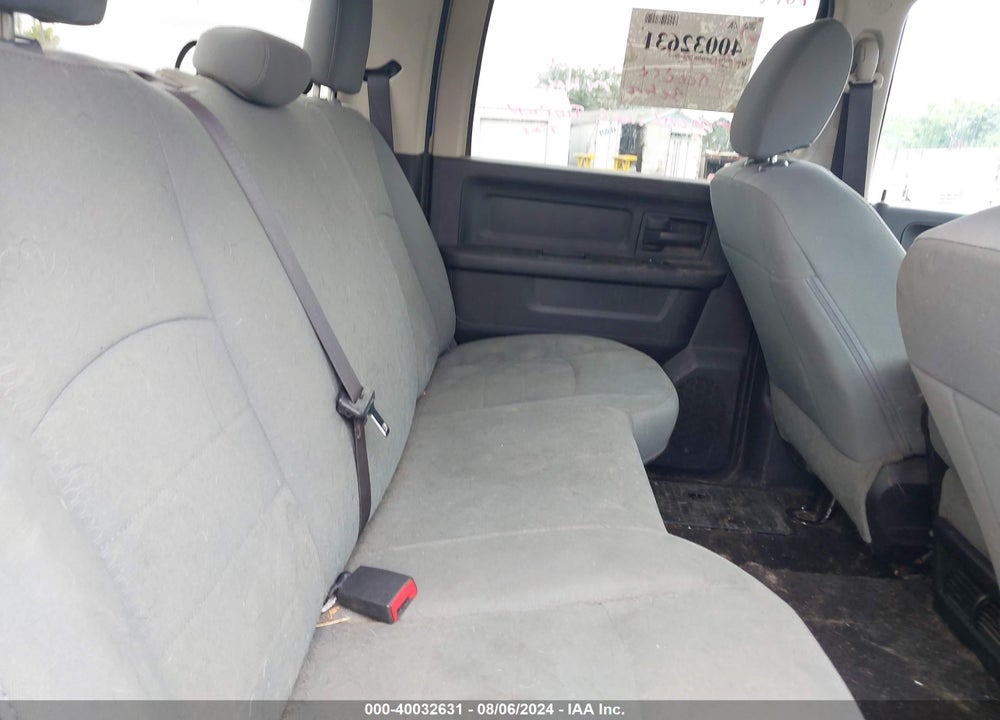 2018 RAM 3500 TRADESMAN  4X4 6'4 BOX VIN: 3C63R3CJ4JG112135