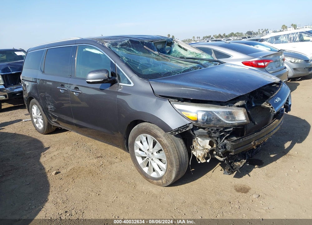 2018 KIA SEDONA EX VIN: KNDMC5C10J6400228