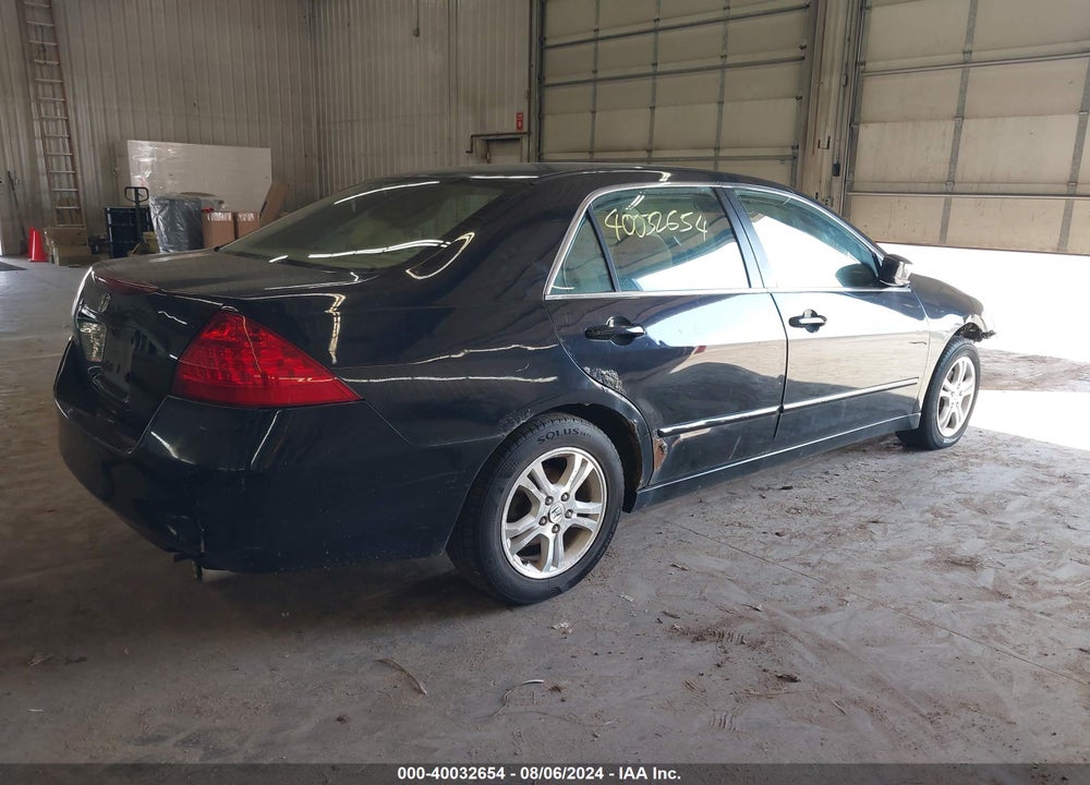 2007 HONDA ACCORD 2.4 EX VIN: 1HGCM557X7A221812