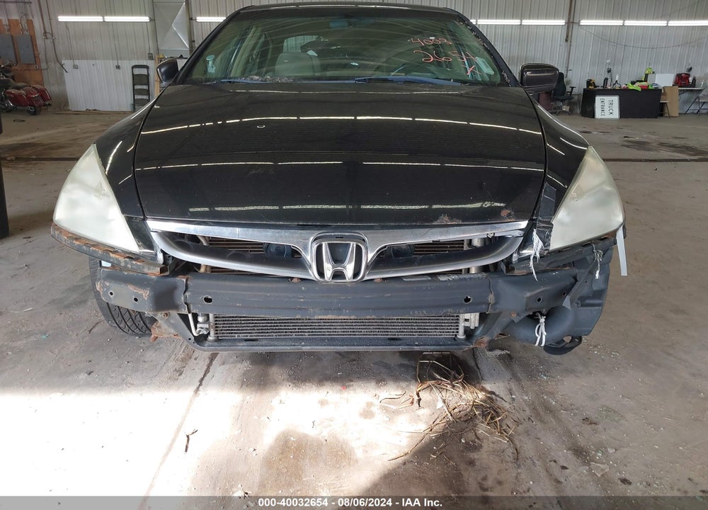 2007 HONDA ACCORD 2.4 EX VIN: 1HGCM557X7A221812