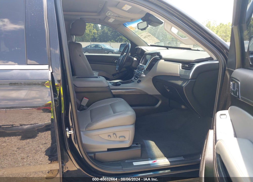 2019 CHEVROLET TAHOE LT VIN: 1GNSKBKC1KR353746